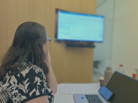External business analyst during a work session